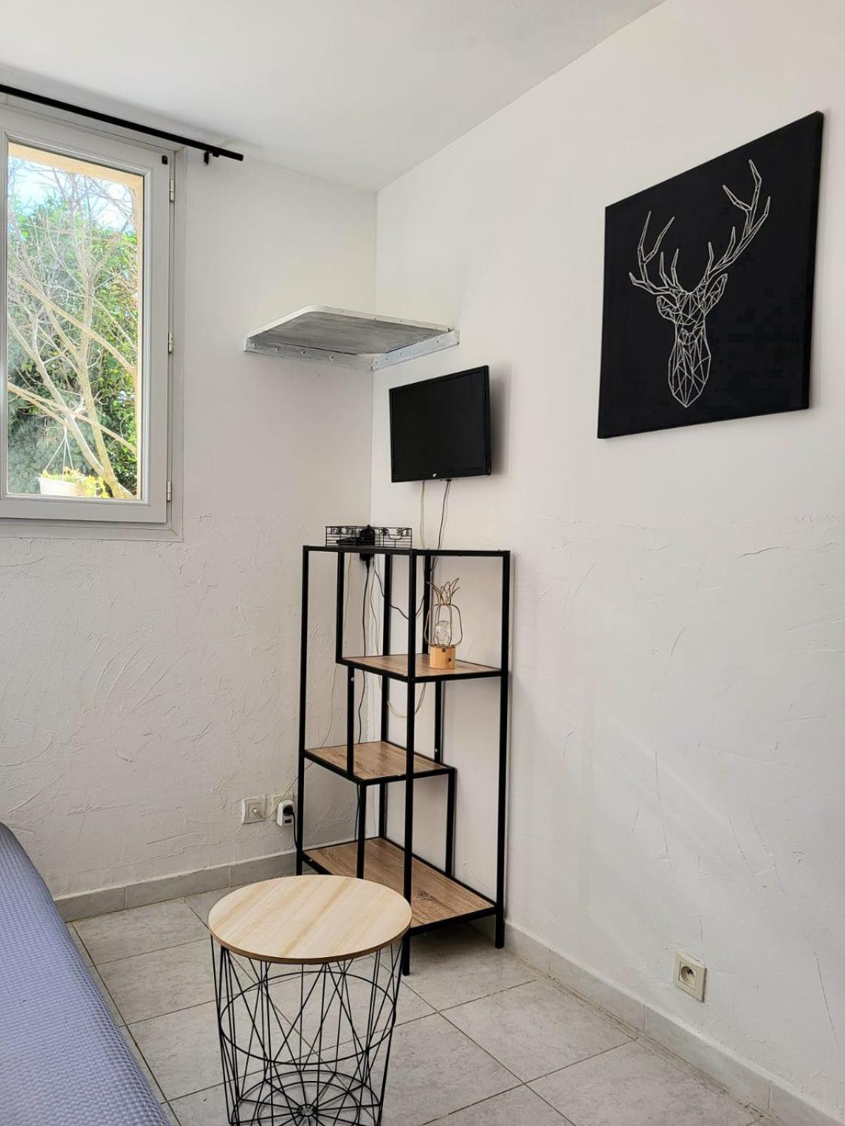 Abrivado Aimargues En Petite Camargue Apartment Exterior photo